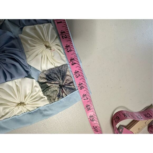 Multi-Color Mix Material Handmade Patchwork Throw Blanket - Picture 5 of 5